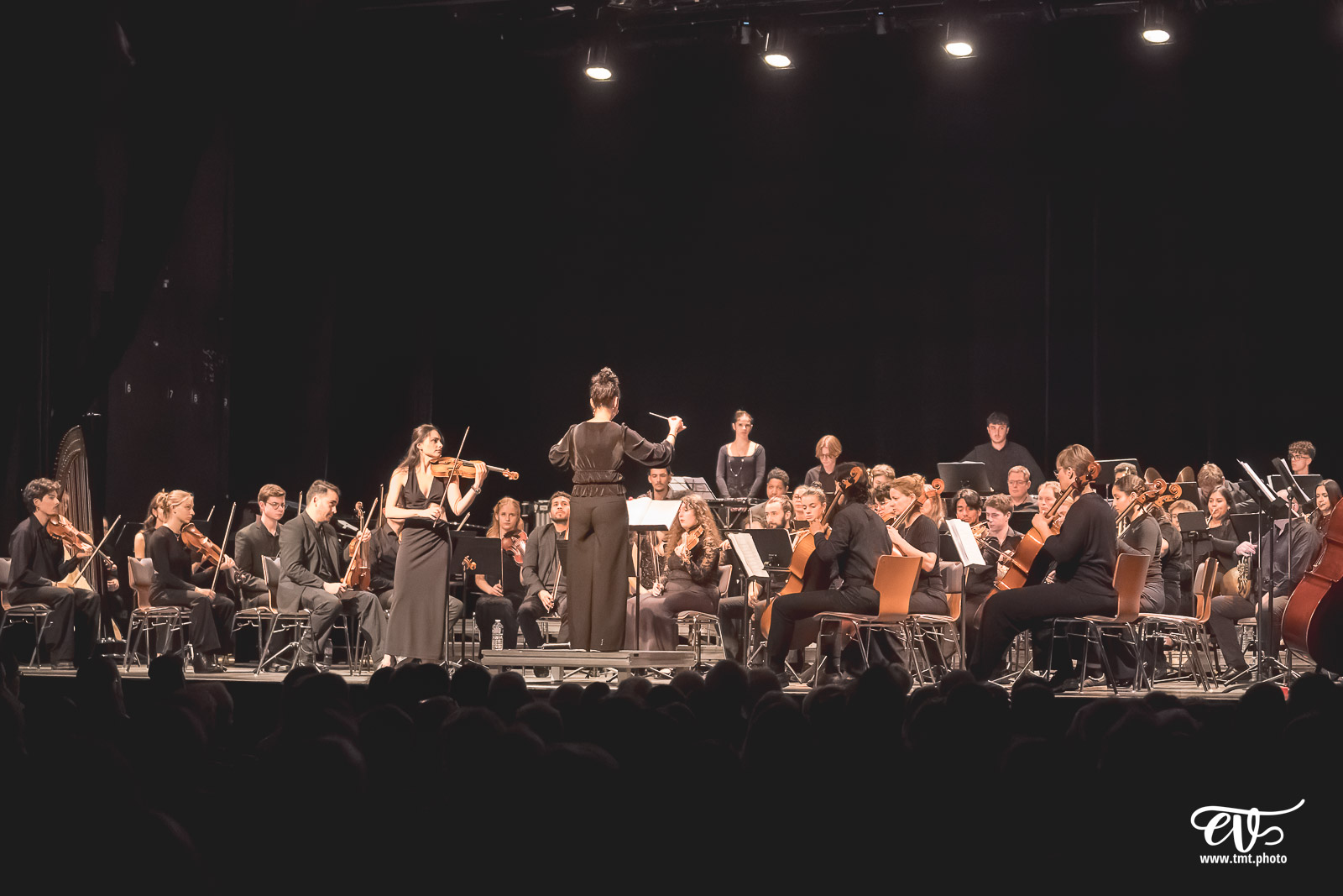Esther Abrami et l'Orchestre Bon Tempérament